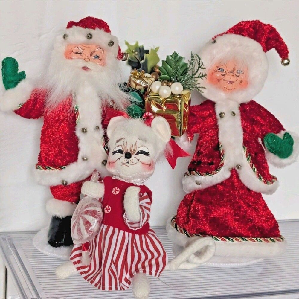 ​Annalee 3 75th Anniversary 2010 Christmas Santa Mrs Claus 2007 Mouse Collectors